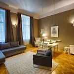 Sous Le Chateau Apartament