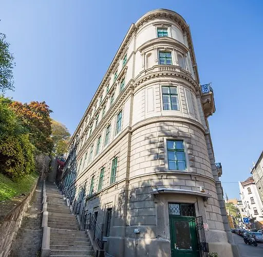 Sous Le Chateau Apartament Budapesta