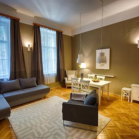 Sous Le Chateau Apartmán